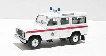 Land Rover Defender 110 "Thames Valley Police"