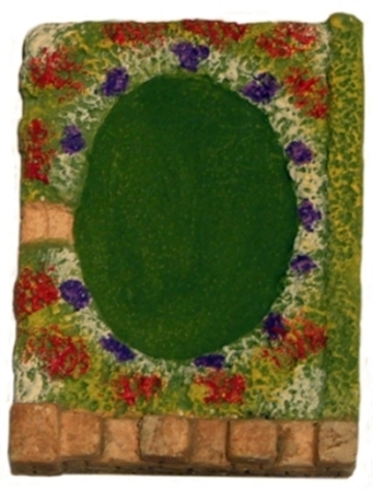 Front Garden - Left Hand