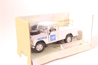 Land Rover Series III 109 Pickup - 'United Nations'