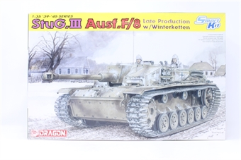 StuG. III Ausf. F/8 Late Production with Winter Track ( Smart Kit)