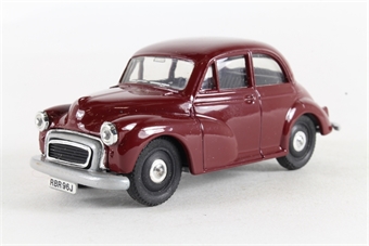 Morris Minor 1000 Saloon in Maroon