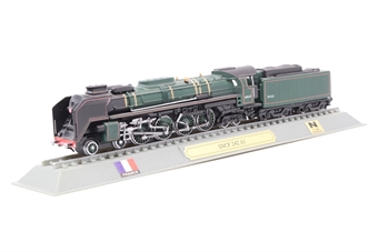 Class 242 A1 4-8-4 of the SNCF - static model