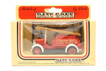 Dennis fire engine 'Cardiff City Fire Service'