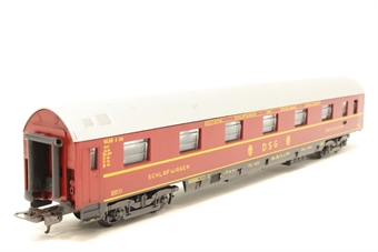 DSG Schlafwagen in Maroon Livery 33235