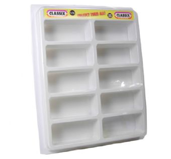 Display case with space for 10 Pocketbond OO Classix trucks
