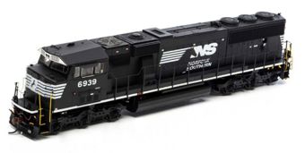 EMD SD60E 6906 of the Norfolk Southern - digital sound fitted