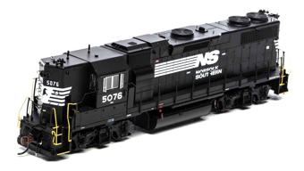 GP38-2 EMD 5080 of the Norfolk Southern 