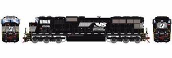 SD70M EMD 2596 of the Norfolk Southern (Flare with PTC) 