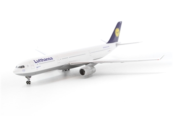 Airbus A330-343E Lufthansa D-AIKA 1990s colours with Star Alliance Logo