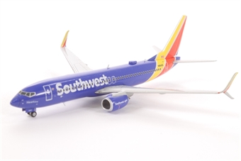Boeing B737-8H4WL Southwest Airlines N8642E 2014 colours with rolling gears