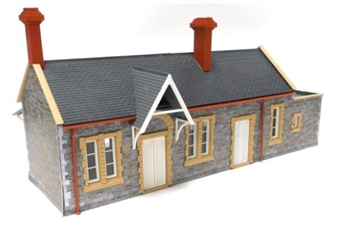 Brick/stone built station building - plastic kit