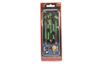 Pack of three Taper Post oil lamps - BR / SR green
