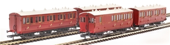 Pack of 4 coaches (4BT, 4C12, 6T, 6BT) in SECR livery