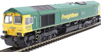 Class 66 66957 in Freightliner livery "Stephenson Locomotive Society 1909 - 2009" - Sound Fitted - Sold out on pre-order