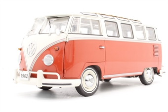 1962 Volkswagen Samba bus