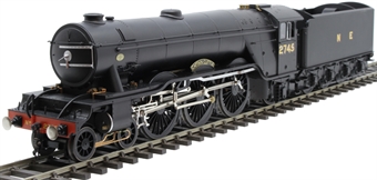 Class A3 4-6-2 2745 "Captain Cuttle" in LNER black with unstreamlined non-corridor tender