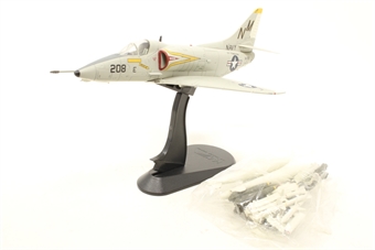 Douglas A-4E Skyhawk United States Navy 151073/NM208 LCDR Michael J Extocin, VA-192, USS Ticonderoga, April 1967