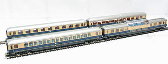 Epoch III 1st class "Rheingold 1962" passenger coaches operated by the German DB in blue & beige livery - Pack of 4