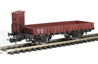 Flat wagon with brakemans cabin in FS brown livery