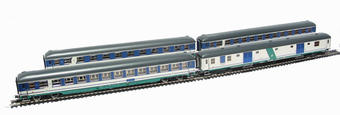 UIC X passenger coaches of the Italian railways in blue & white livery Epoch V - Pack of 4