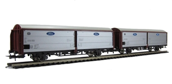 Set of 2 Covered wagons with sliding doors Ford type Hbis299