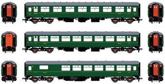 CIE Mk2B in RPSI lined green with red gangways - pack of 3