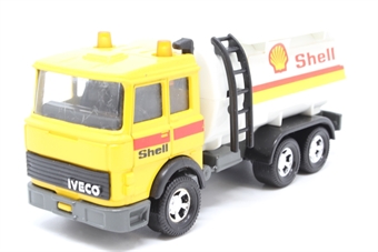 Iveco petrol tanker "Shell"