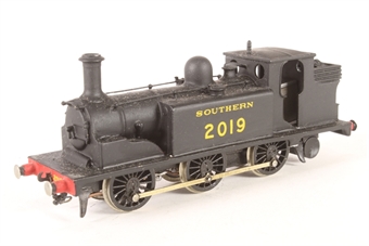 Kit built 0-6-0 real coal in tender - no couplers - broken steps