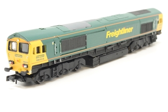 Class 66 66503 in Freightliner livery - resin body on unknown chassis - one axle missing gears - paint chip on one side