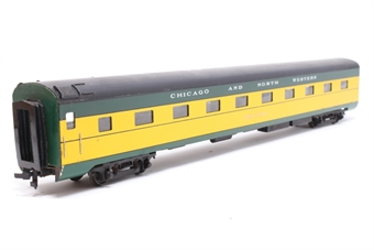 Streamlined passenger car 'Western Frontier' 'Chicago & North Western' - Built from an unknown kit