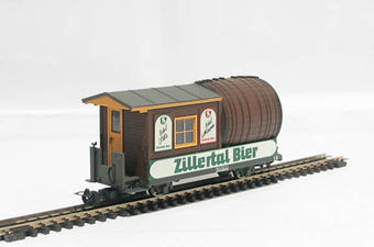 "Fassl'wagen" barrel truck of the Austrian ZB in "Zillertal Bier" livery Epoch V