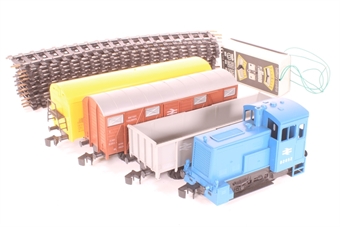Freight Train Set - Includes 0-4-0 Shunter in BR blue, plus 3 x Wagons
