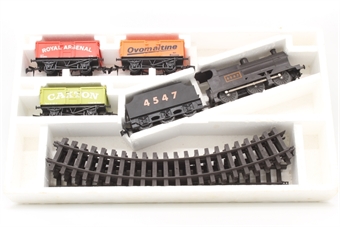 Battery Powered Freight set - Includes Class 4F 0-6-0 4757 and 3x wagons