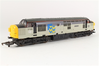 Class 37 37099 'Clydebridge' in Railfreight Metals grey