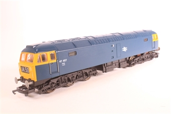 Class 47 47487 in BR blue