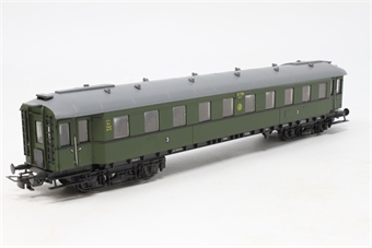 Second & third class passenger car of the DB 33295