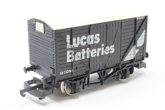 20T Corrugated End Van - 'Lucas Batteries'