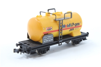 Small Tank Wagon - "Mobil LP Gas"