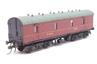 LMS Diagram 1871 42' steel luggage van - kit