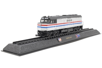 EMD F40PH #375 in Amtrak livery - static model - not motorised