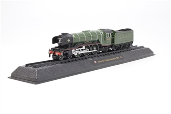 4-6-2 Class A3 "Flying Scotsman" 4472 in LNER Doncaster Green - Static Model (Does not run)