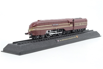 4-6-2 Streamlined Princess Coronation "Duchess of Hamilton" 6229 in LMS Maroon with gold stripes - Static Model (Does not run)
