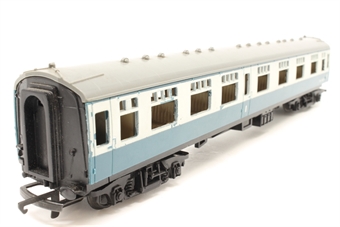 BR MK 1 first class corridoor coach M16171 in BR blue & grey