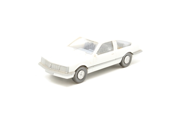Opel Monza in white