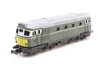 Class 27 D5379 in BR green