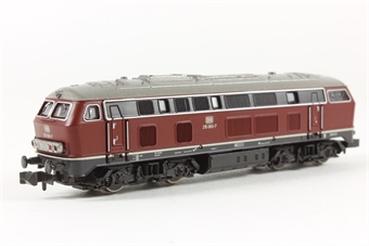 BR 215 215 083-7 of the DB