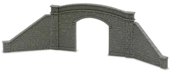 Pair of stone road bridge sides and 4 retaining walls - Single Track