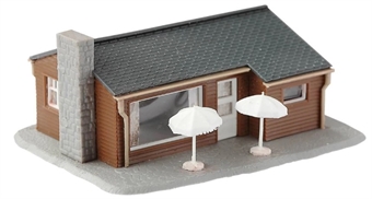 Modern bungalow - plastic kit