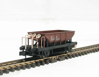 Dogfish wagon 993380 in rusty livery
