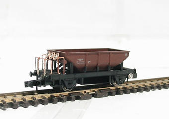 Dogfish wagon 983098 in rusty livery